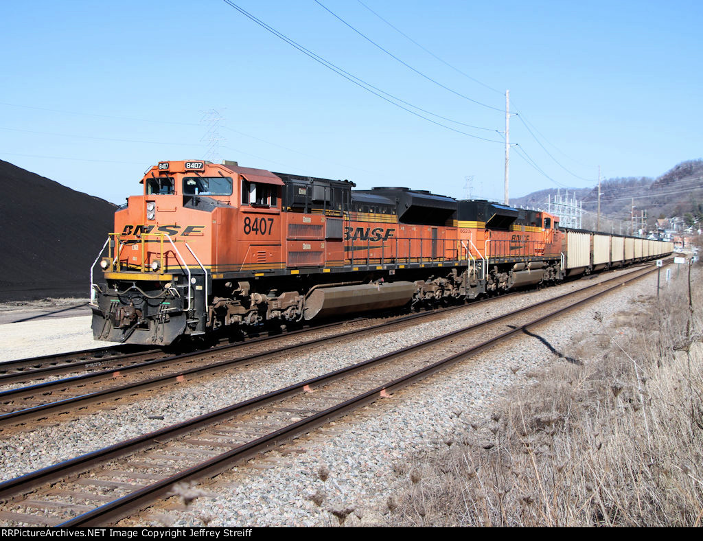 BNSF 8407